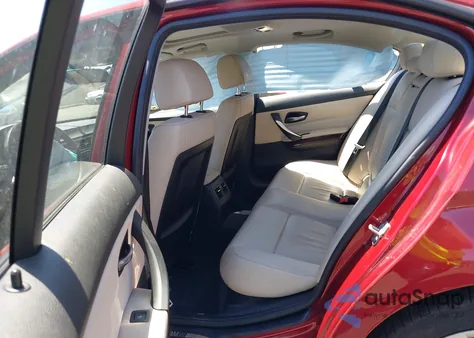 2011 BMW 328I xDrive из США, поврежденный, VIN WBAPK7C50BF084875